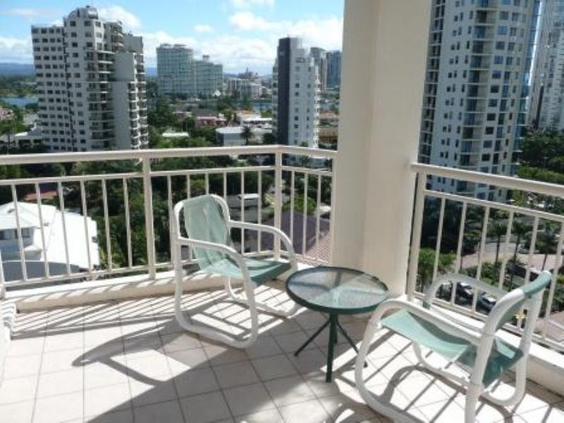 1106-46 Pacific Street, Main Beach QLD 4217