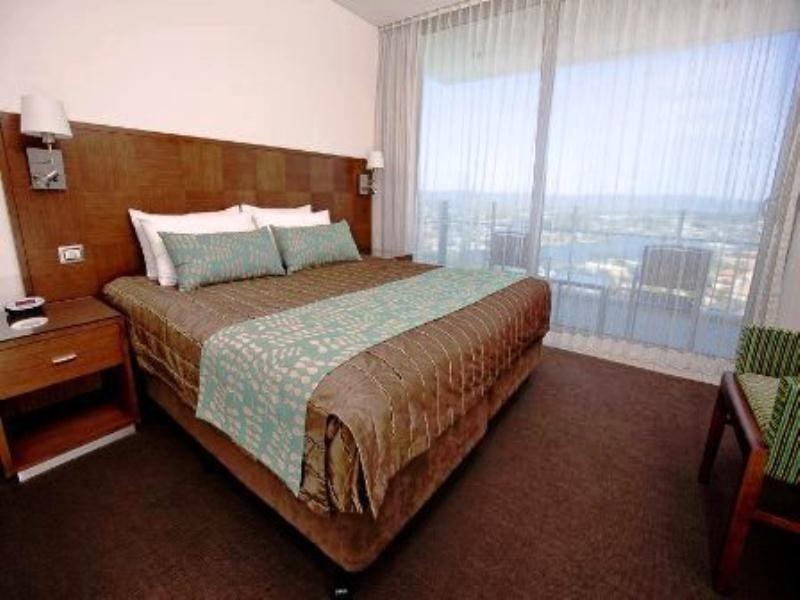 206/3018 Surfers Paradise Boulevard, Surfers Paradise QLD 4217