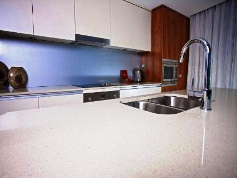 206/3018 Surfers Paradise Boulevard, Surfers Paradise QLD 4217