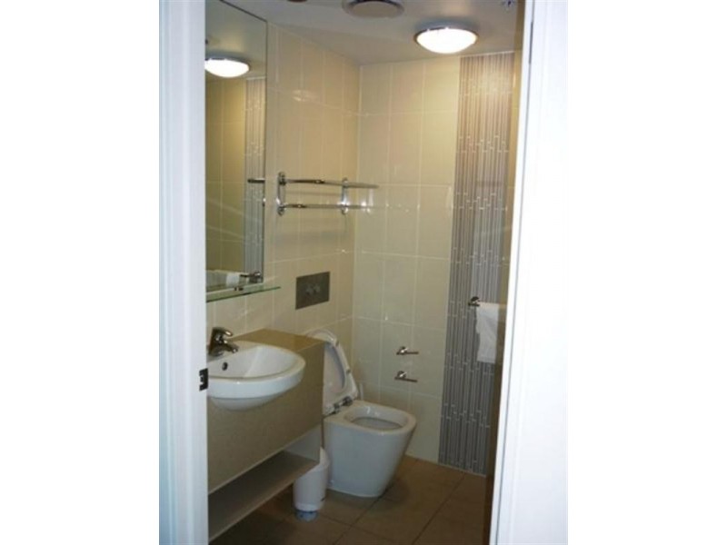 206/3018 Surfers Paradise Boulevard, Surfers Paradise QLD 4217