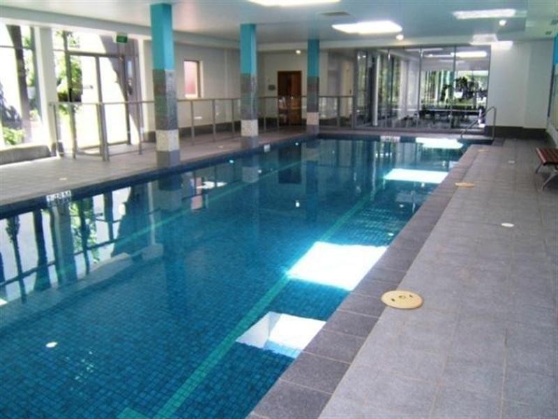 3 Como Crescent, Southport QLD 4215