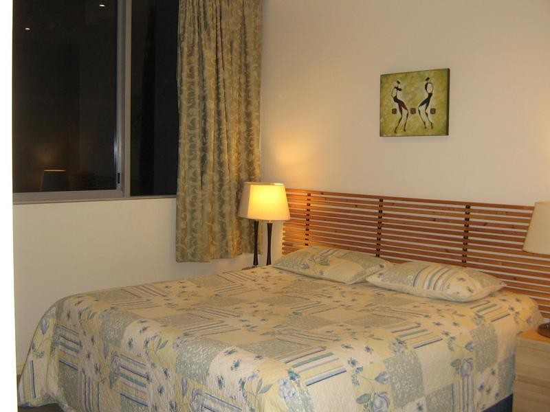 3 Como Crescent, Southport QLD 4215