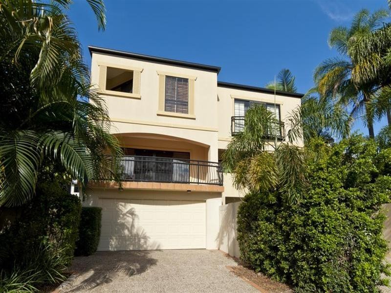 1/43 Sunset Boulevard, Surfers Paradise QLD 4217