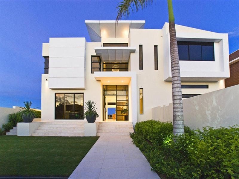 69 The Sovereign Mile, Sovereign Islands QLD 4216