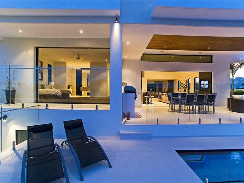 69 The Sovereign Mile, Sovereign Islands QLD 4216