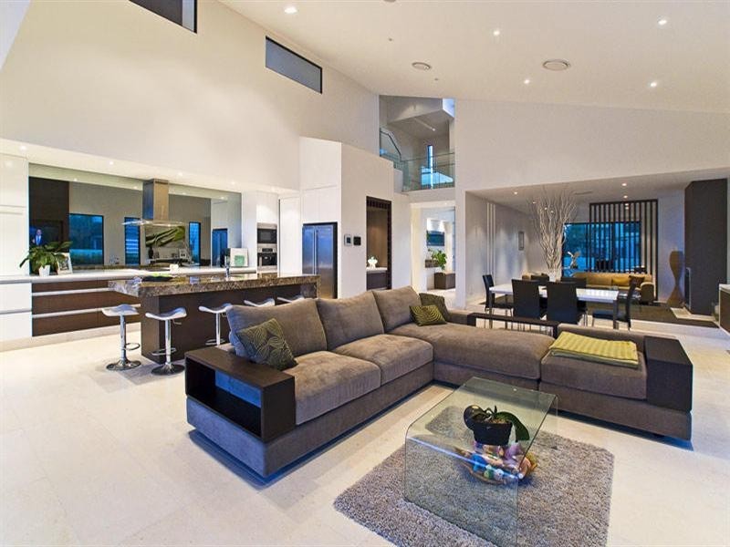 69 The Sovereign Mile, Sovereign Islands QLD 4216