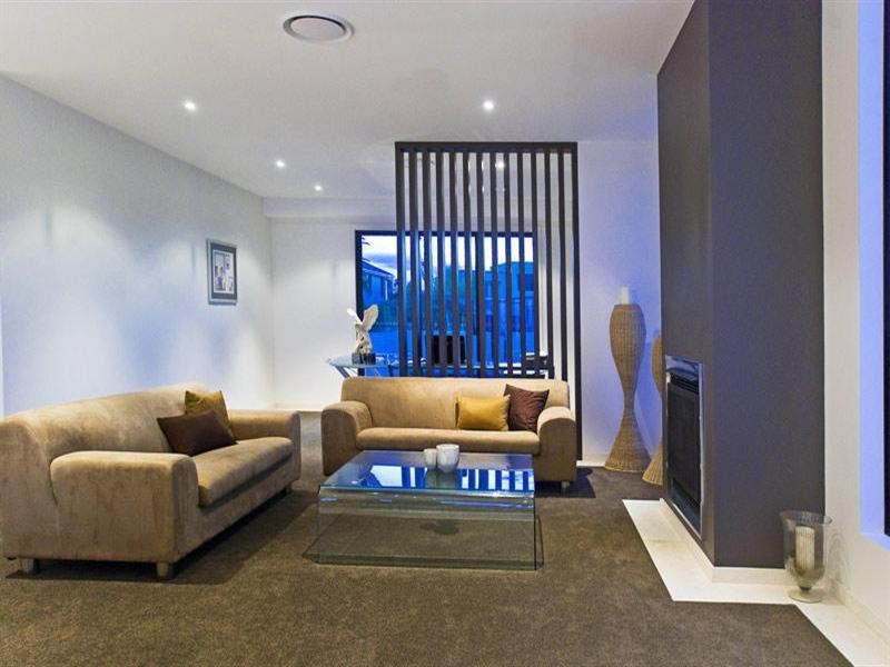 69 The Sovereign Mile, Sovereign Islands QLD 4216