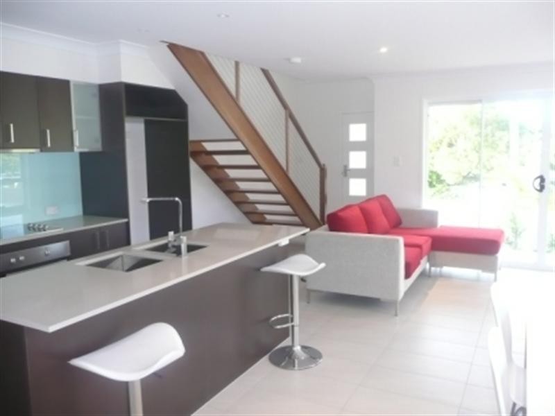 2/178 Queen Street, Southport QLD 4215