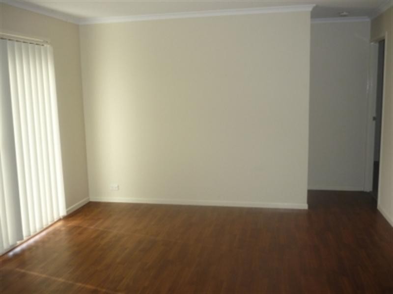 7 Breakspear Road, Molendinar QLD 4214