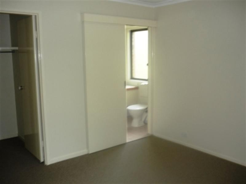 7 Breakspear Road, Molendinar QLD 4214