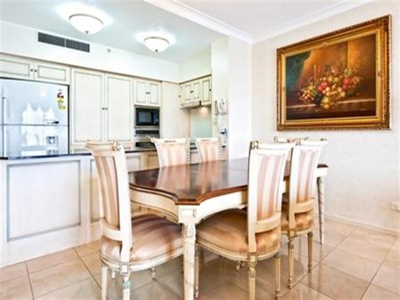 23 Ferny Avenue – Chevron Renaissance, Surfers Paradise QLD 4217