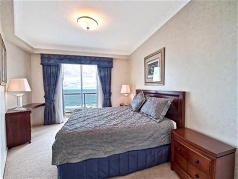 23 Ferny Avenue – Chevron Renaissance, Surfers Paradise QLD 4217