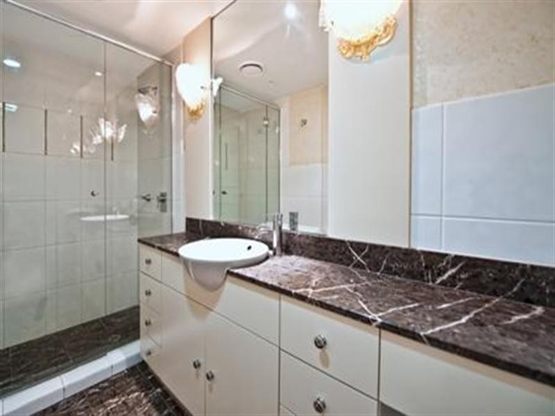 23 Ferny Avenue – Chevron Renaissance, Surfers Paradise QLD 4217