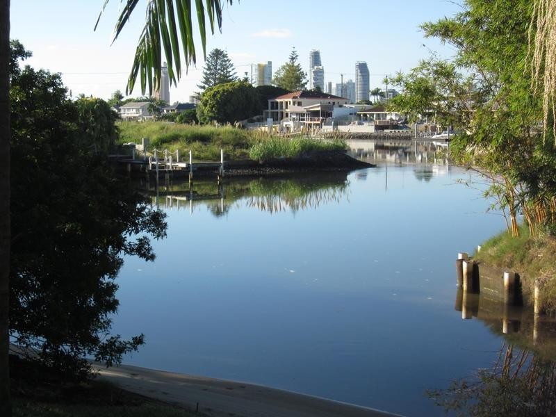 14 Rapallo Avenue, Isle Of Capri QLD 4217