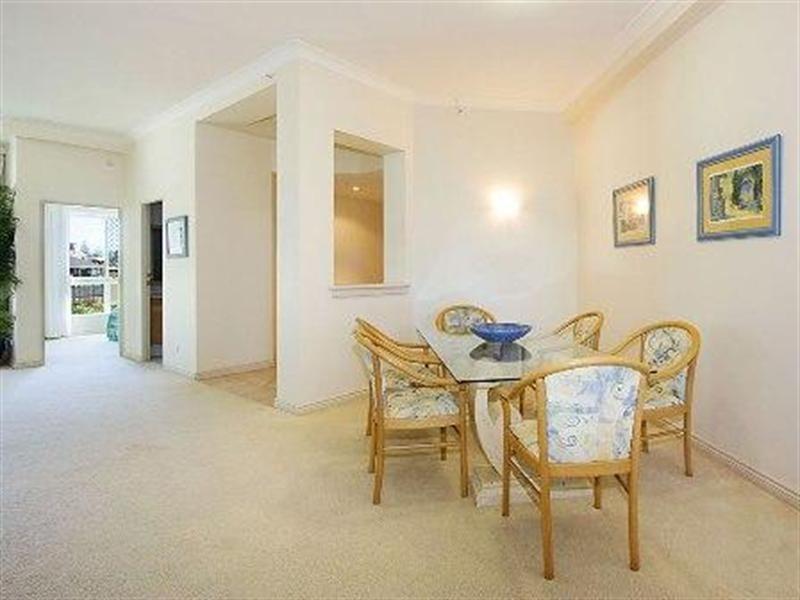 100 Old Burleigh Road, Broadbeach QLD 4218