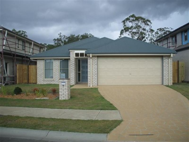 19 Trillers Avenue, Coomera QLD 4209