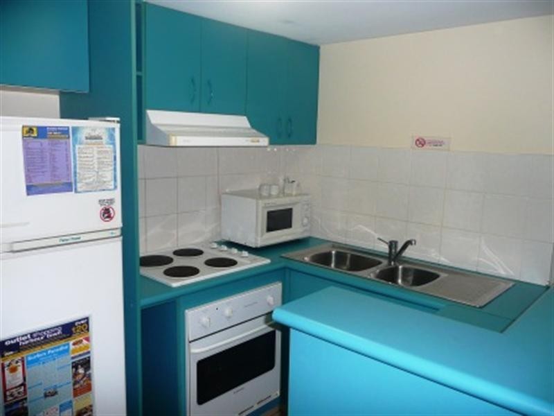 2/193 Surf Parade, Surfers Paradise QLD 4217