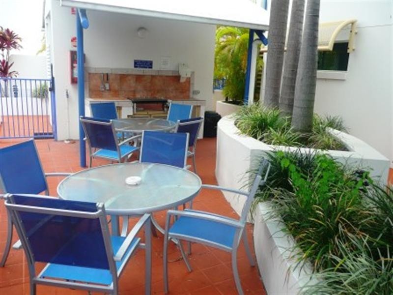 2/193 Surf Parade, Surfers Paradise QLD 4217