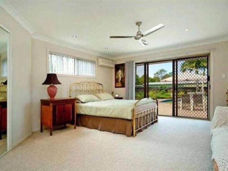 1 Colo Court, Helensvale QLD 4212