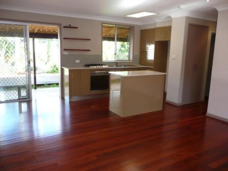 24 Allden Avenue, Labrador QLD 4215