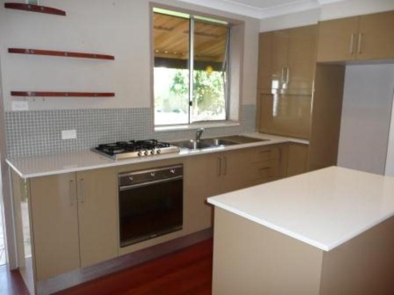 24 Allden Avenue, Labrador QLD 4215