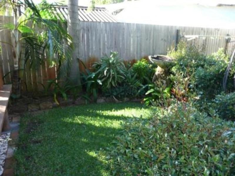 3-33 Pine Avenue, Surfers Paradise QLD 4217