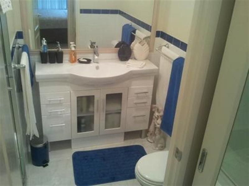 10 Tarcoola Street, Surfers Paradise QLD 4217