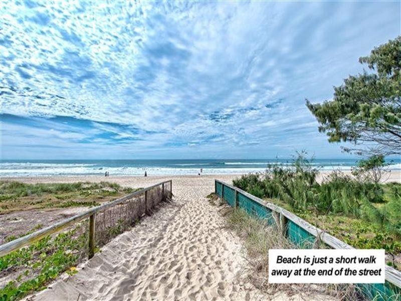 21 Markwell Avenue, Surfers Paradise QLD 4217