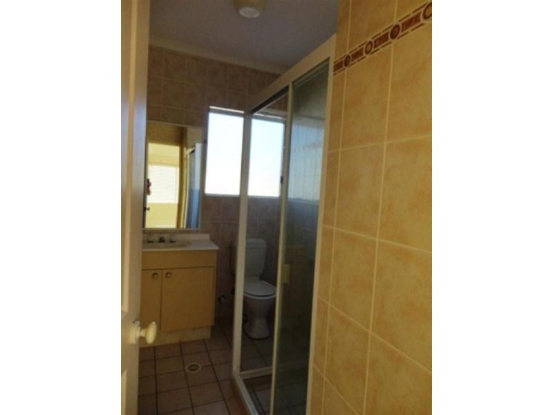 11/1 Pinnaroo, Hope Island QLD 4212