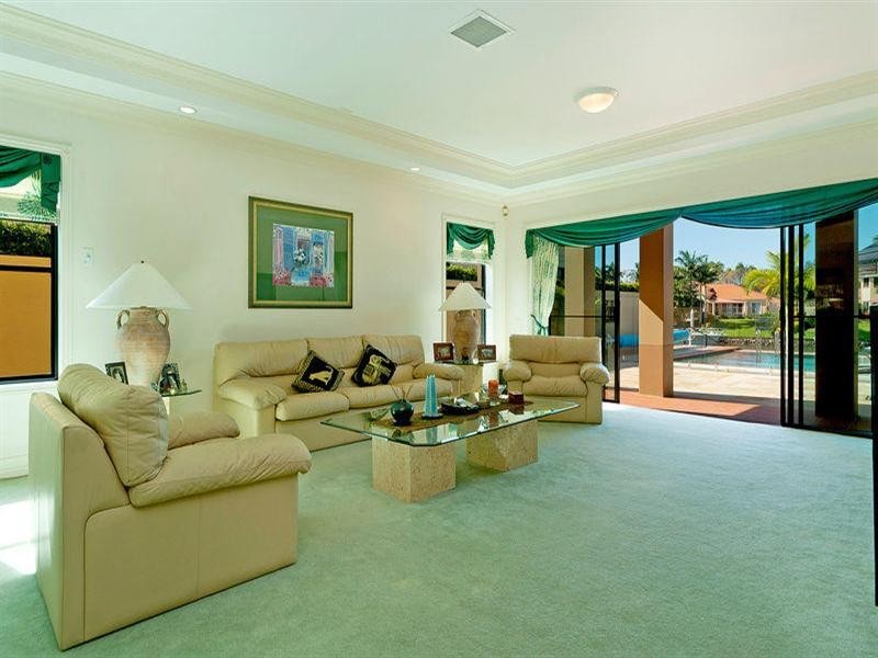 1024 Rosebank Way, Hope Island QLD 4212