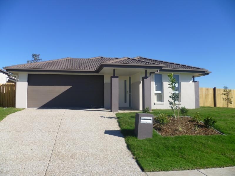 54 Glorious Promenade (off Cedar, Redbank Plains QLD 4301