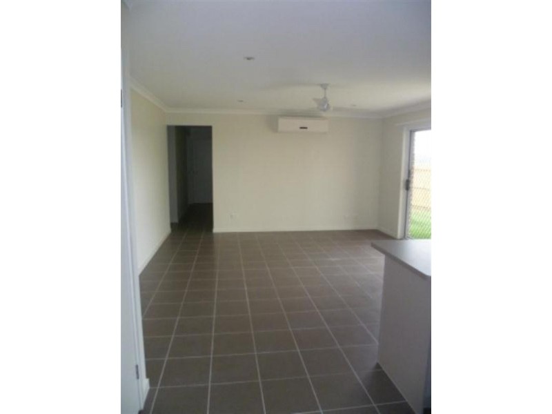 54 Glorious Promenade (off Cedar, Redbank Plains QLD 4301