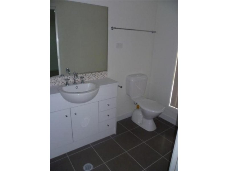 54 Glorious Promenade (off Cedar, Redbank Plains QLD 4301