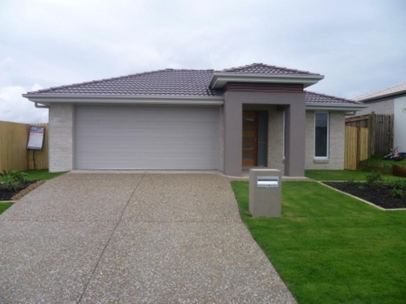 29 Ballow Crescent, Redbank Plains QLD 4301