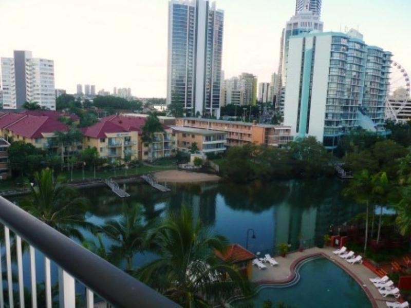 19-11 Paradise Island, Surfers Paradise QLD 4217
