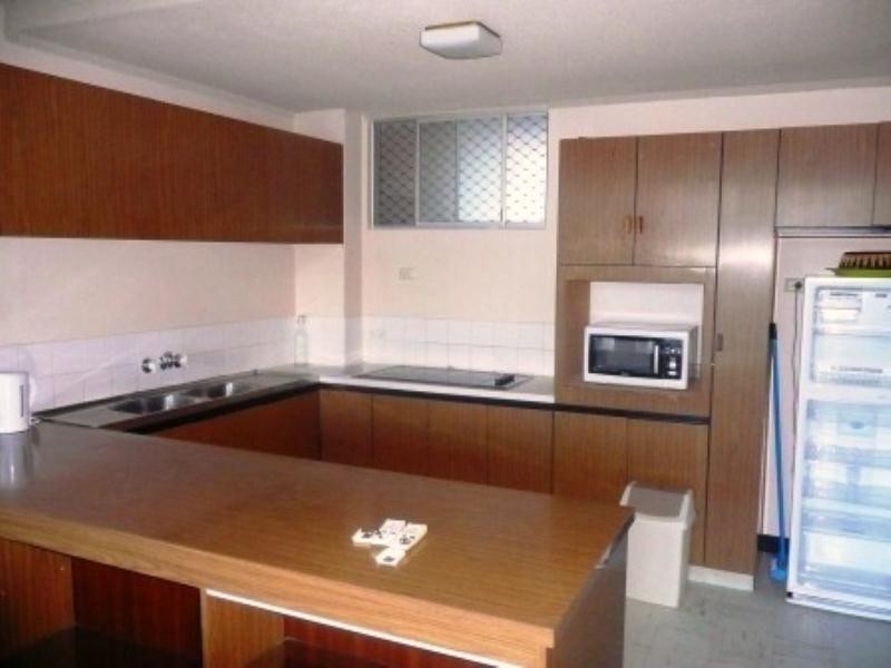 19-11 Paradise Island, Surfers Paradise QLD 4217