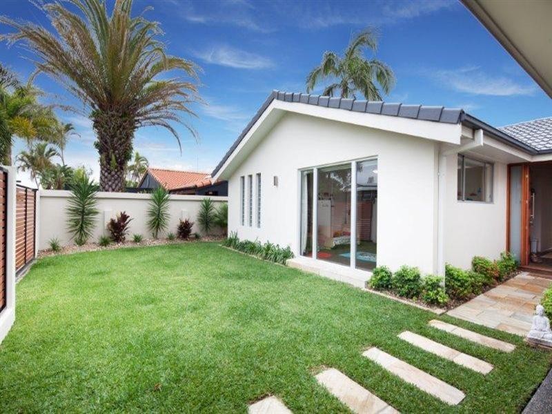 17 Admiralty Drive, Surfers Paradise QLD 4217