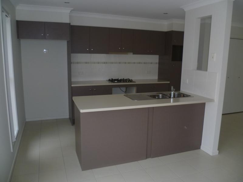 1/48 Beaumont Drive, Pimpama QLD 4209