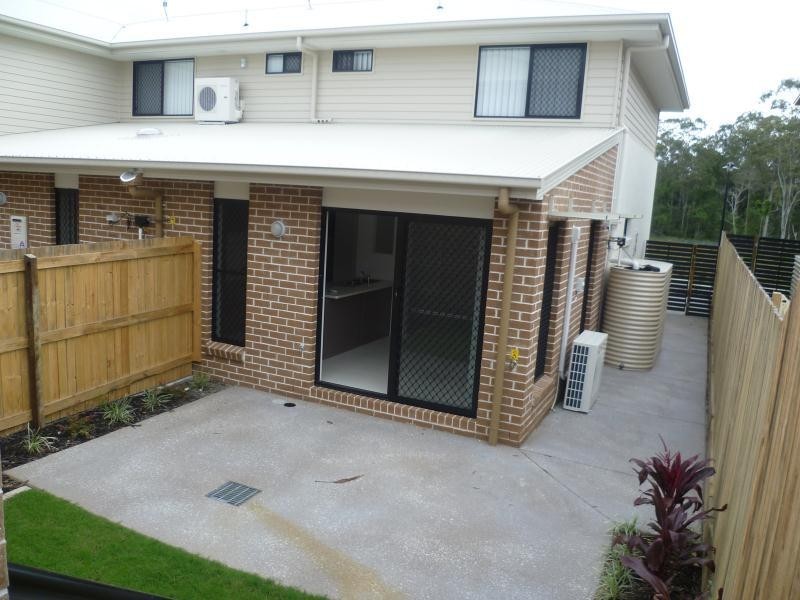 1/48 Beaumont Drive, Pimpama QLD 4209