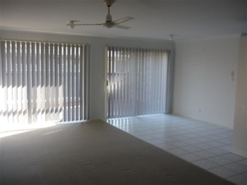 39 Dipper Drive, Burleigh Waters QLD 4220