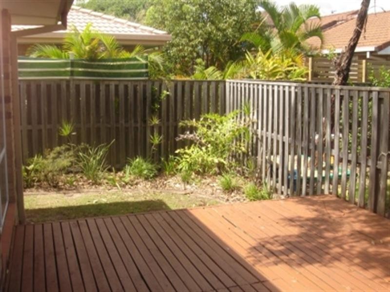 39 Dipper Drive, Burleigh Waters QLD 4220