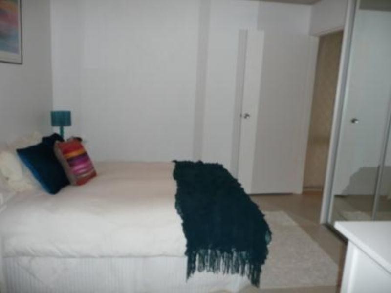 3/18 Tarcoola Crescent, Chevron Island QLD 4217