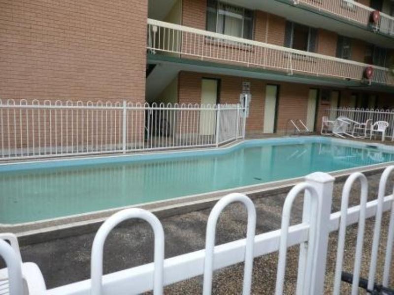 3/18 Tarcoola Crescent, Chevron Island QLD 4217