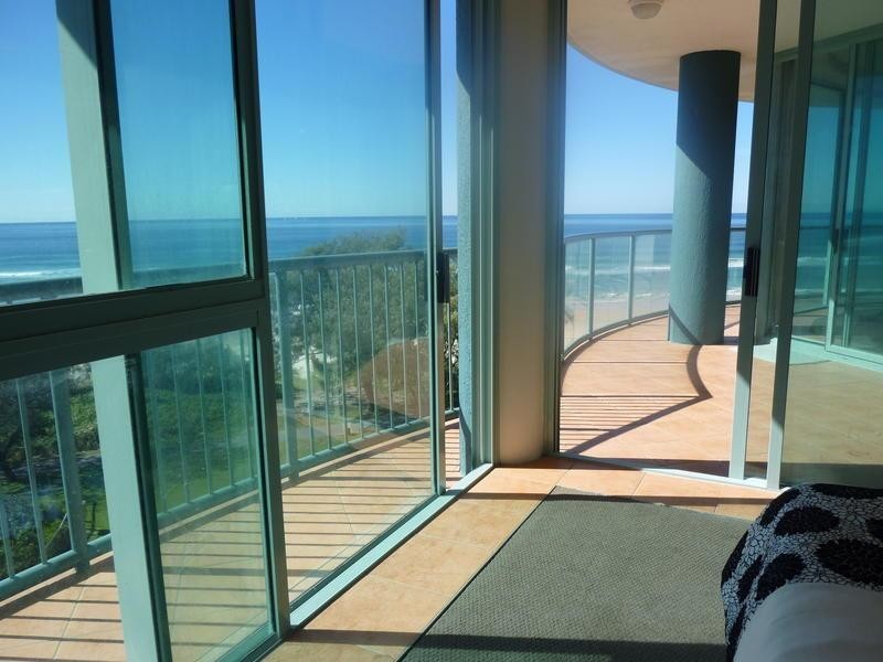 3482 Main Beach Parade, Main Beach QLD 4217