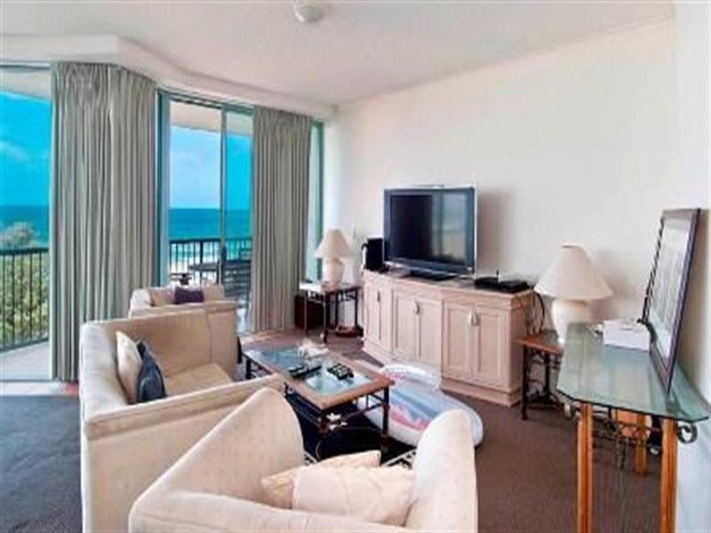 3482 Main Beach Parade, Main Beach QLD 4217