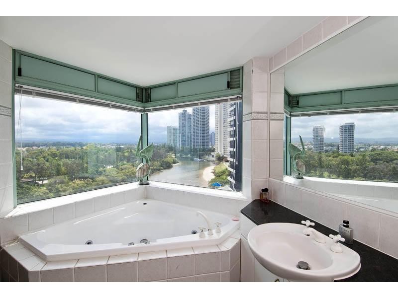 3482 Main Beach Parade, Main Beach QLD 4217