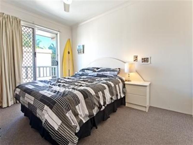 42 Beach Parade, Surfers Paradise QLD 4217