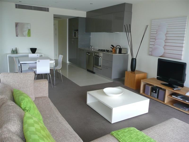 805-4 Wahroonga Place, Surfers Paradise QLD 4217