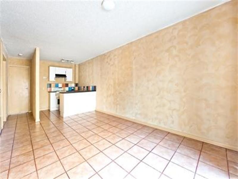 51 Burra Street, Surfers Paradise QLD 4217