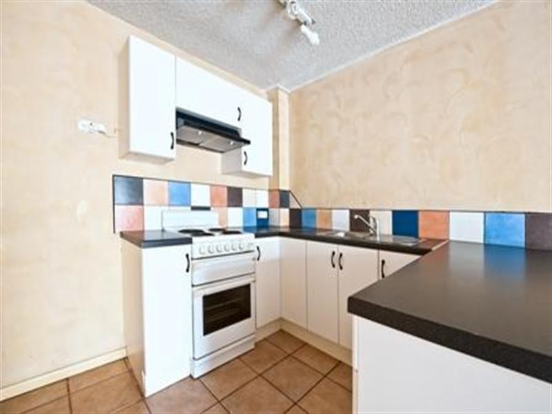 51 Burra Street, Surfers Paradise QLD 4217